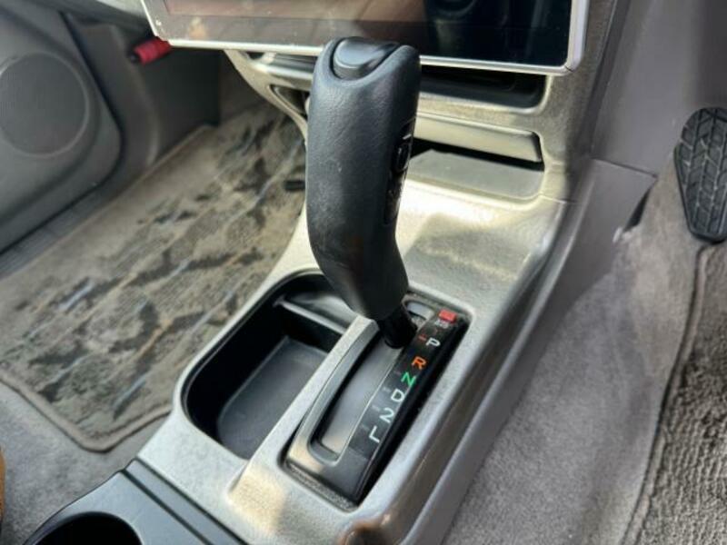HILUX SURF-15