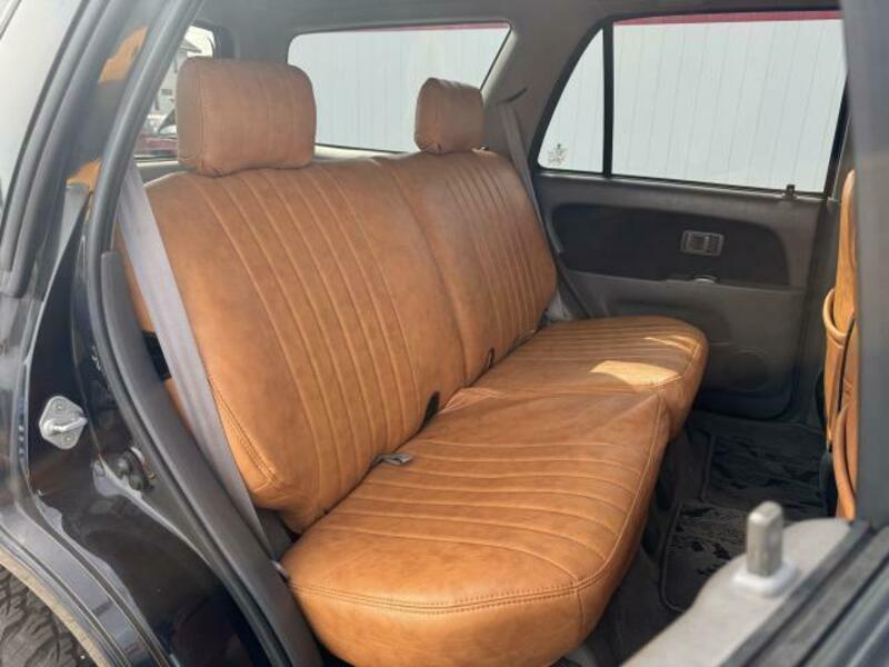 HILUX SURF-6