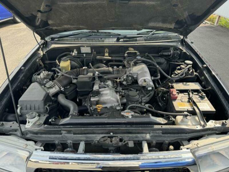 HILUX SURF-7