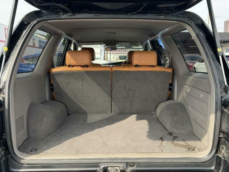 HILUX SURF-18