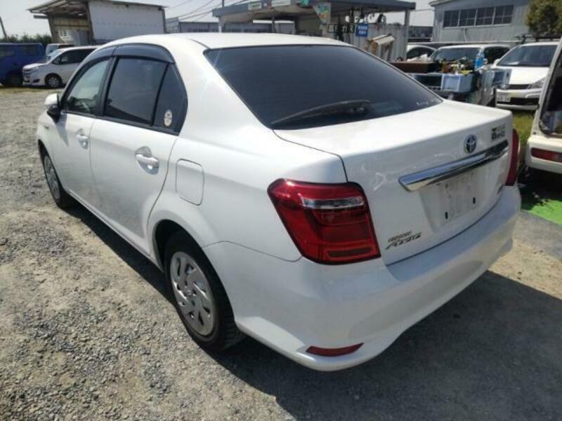 COROLLA AXIO