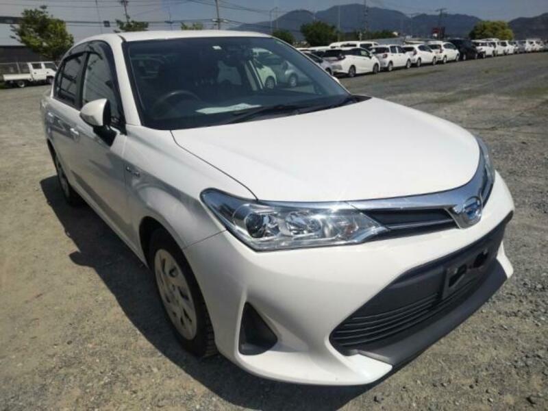 COROLLA AXIO