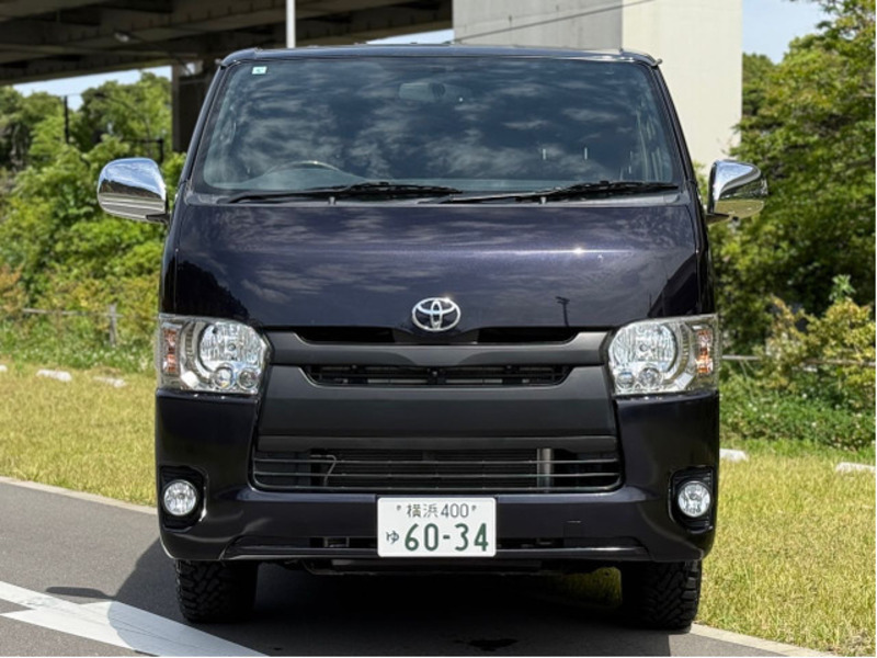 HIACE VAN