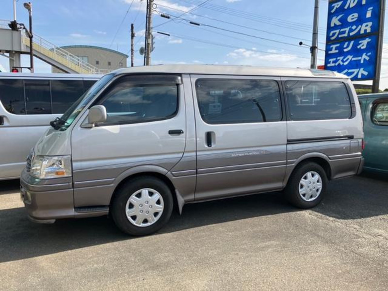 HIACE