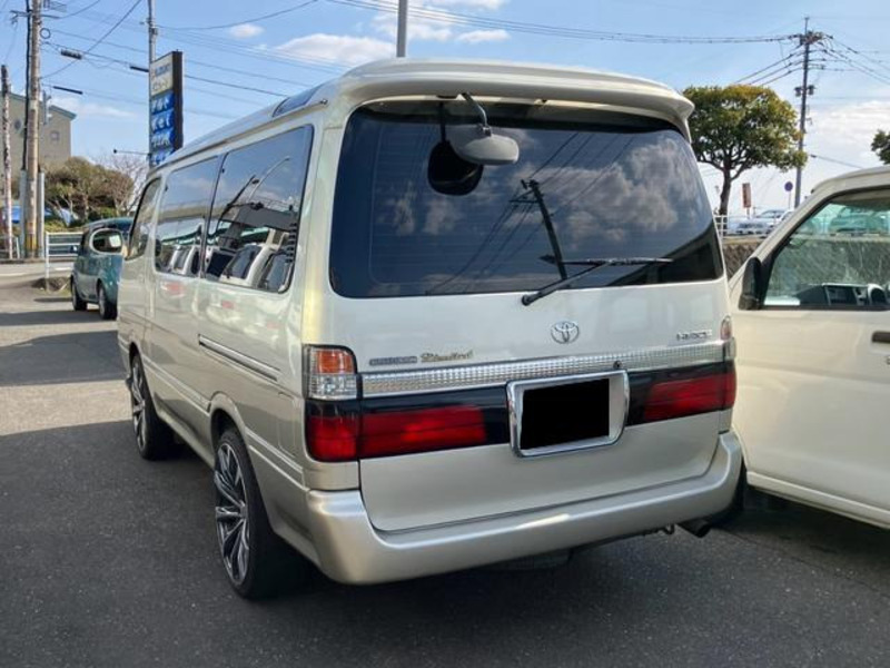 HIACE