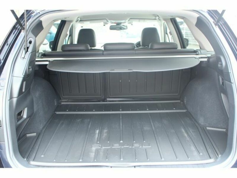 LEGACY OUTBACK