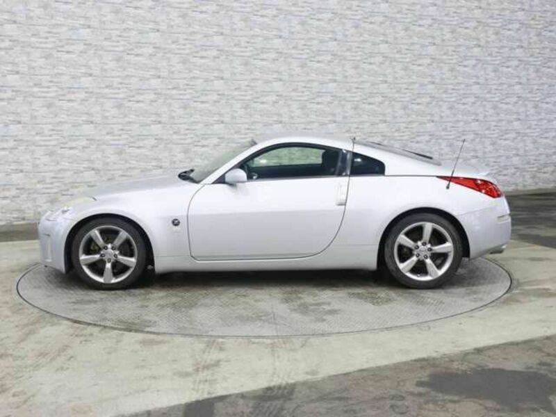 FAIRLADY Z-11
