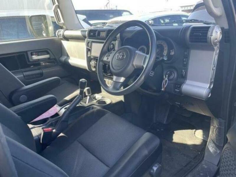 FJ CRUISER