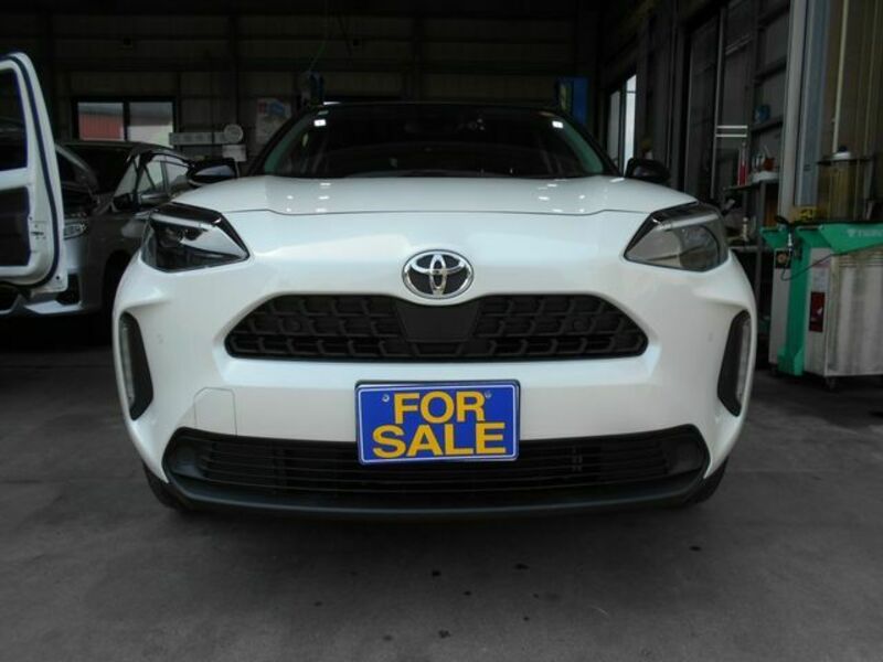 YARIS CROSS