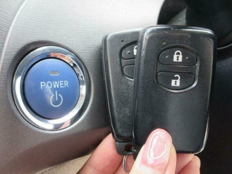PRIUS-5
