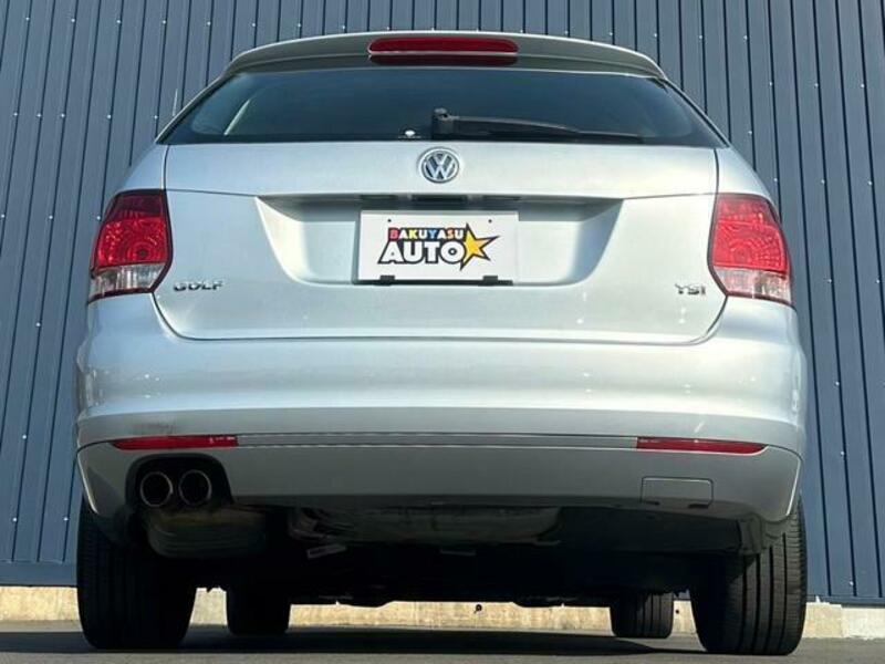 GOLF VARIANT