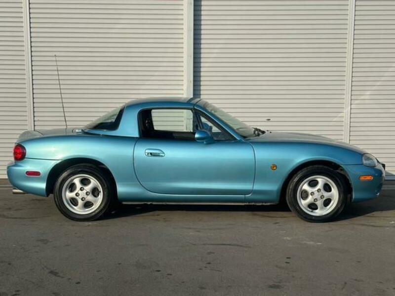 ROADSTER