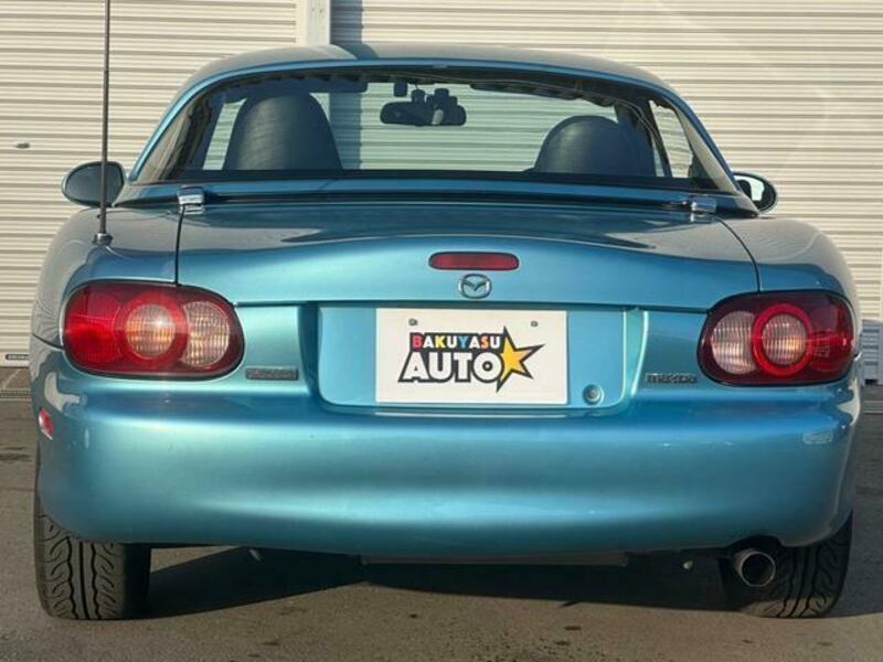 ROADSTER
