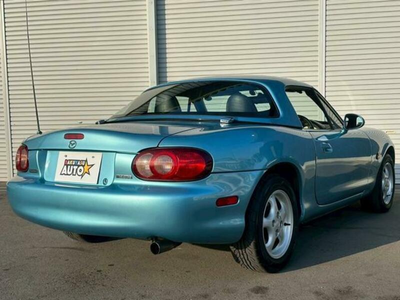 ROADSTER