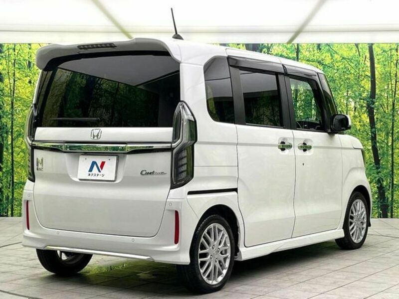 N BOX CUSTOM