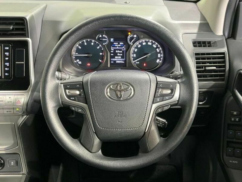 LAND CRUISER PRADO-10