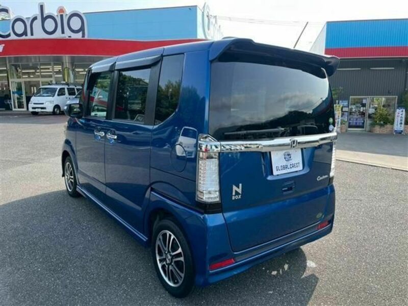 N BOX CUSTOM