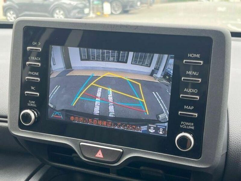 YARIS CROSS