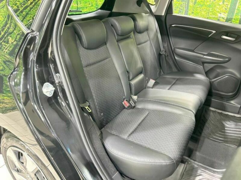 FIT HYBRID-8