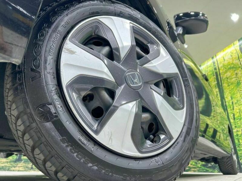 FIT HYBRID-12