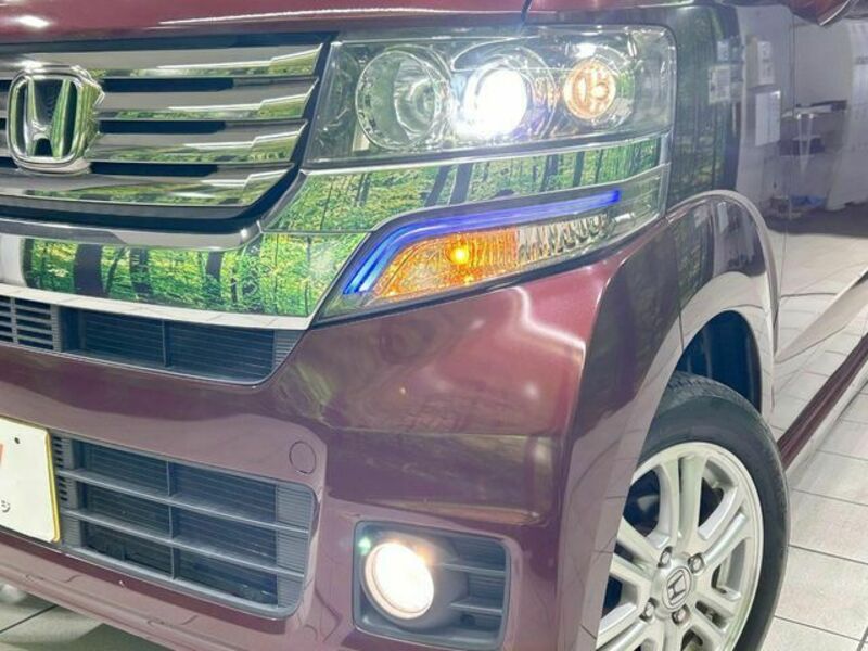 N BOX CUSTOM