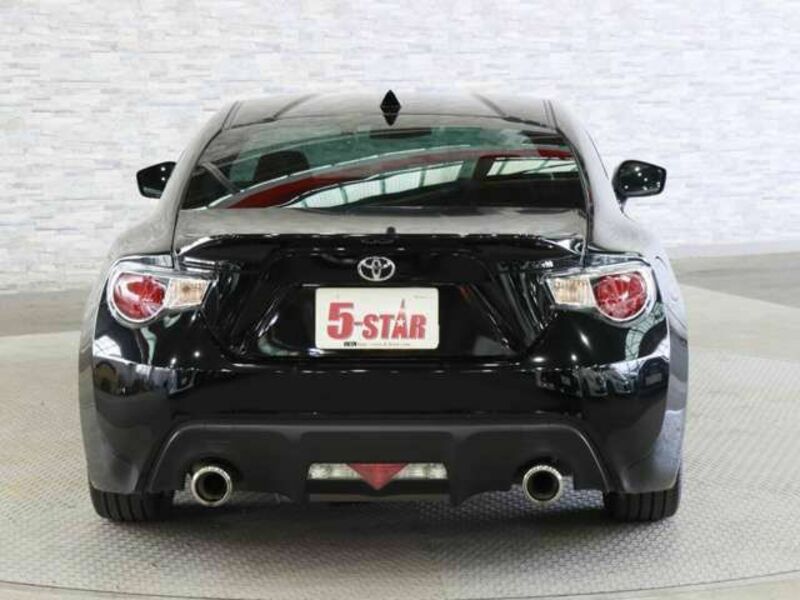 86