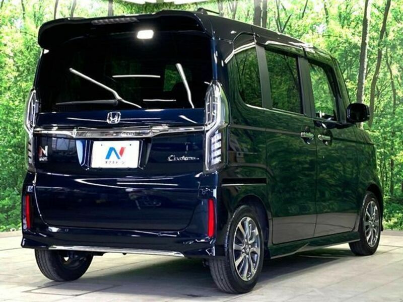 N BOX CUSTOM