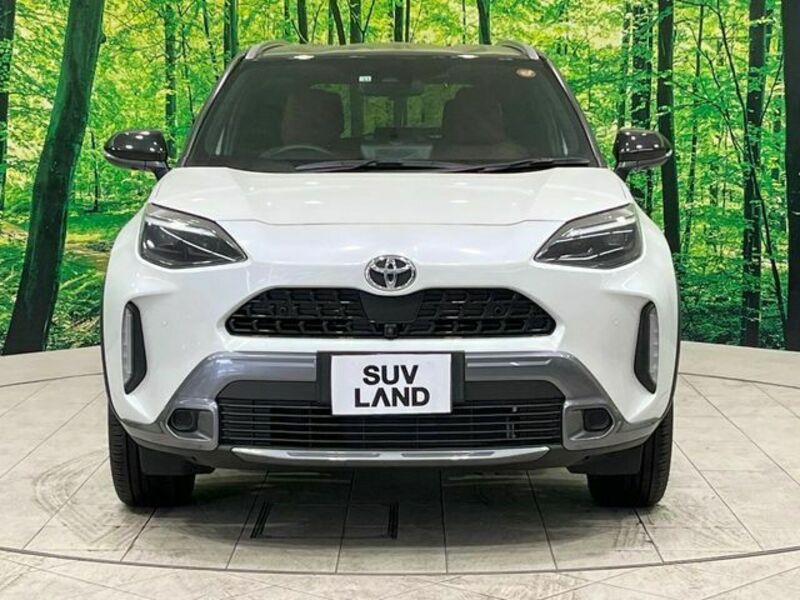 YARIS CROSS