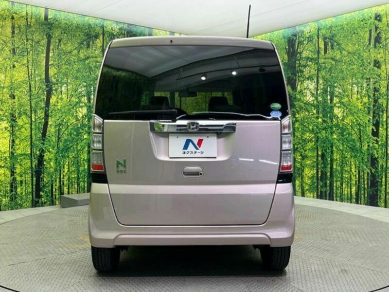 N BOX