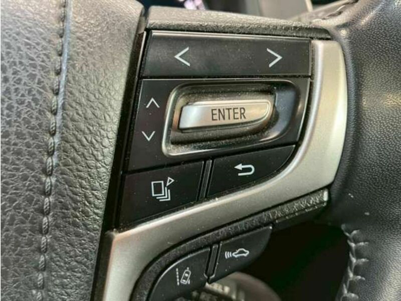 LAND CRUISER PRADO-9