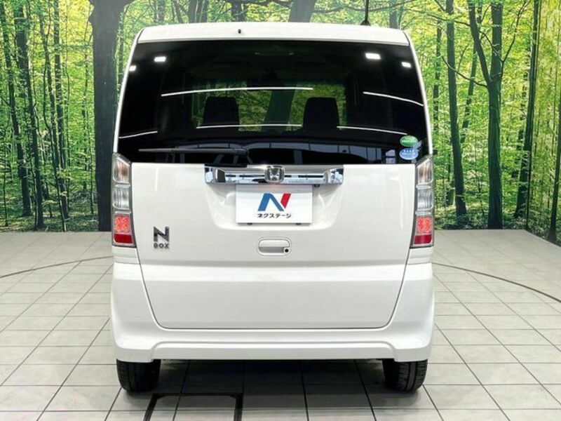 N BOX
