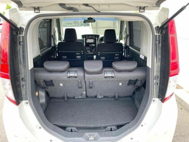 ROOMY