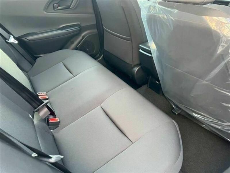 PRIUS-12