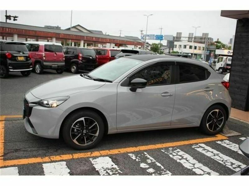 MAZDA MAZDA2