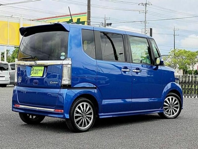 N BOX CUSTOM
