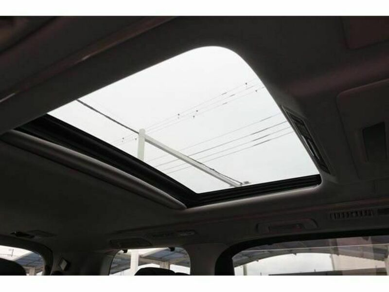 VELLFIRE-4