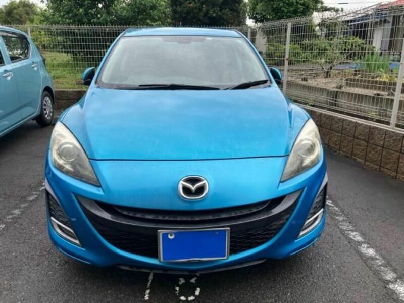 MAZDA AXELA SPORTS