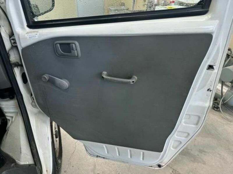 MINICAB TRUCK