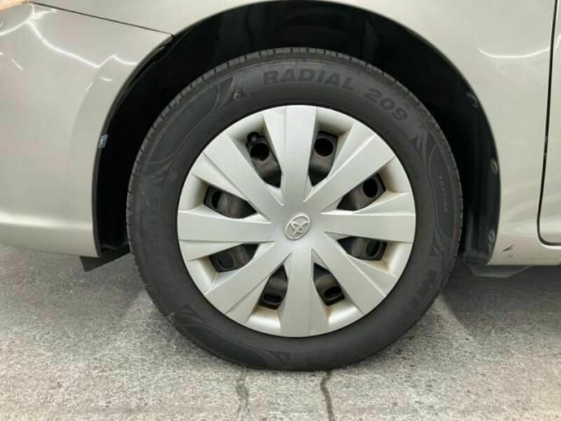COROLLA AXIO