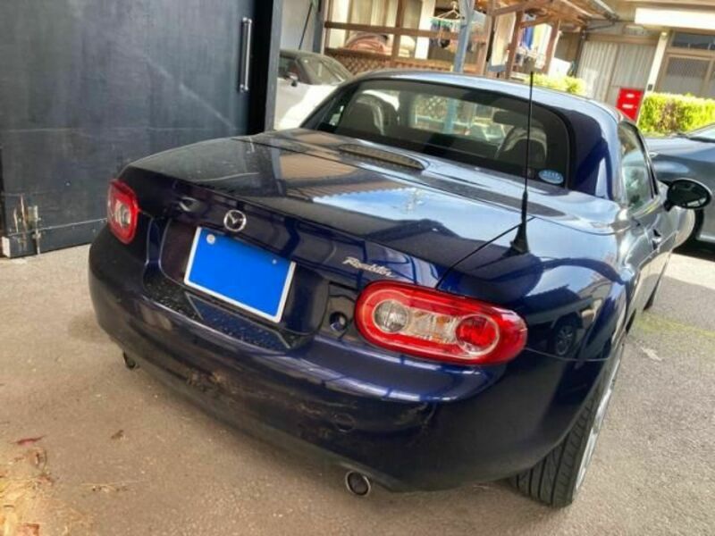ROADSTER