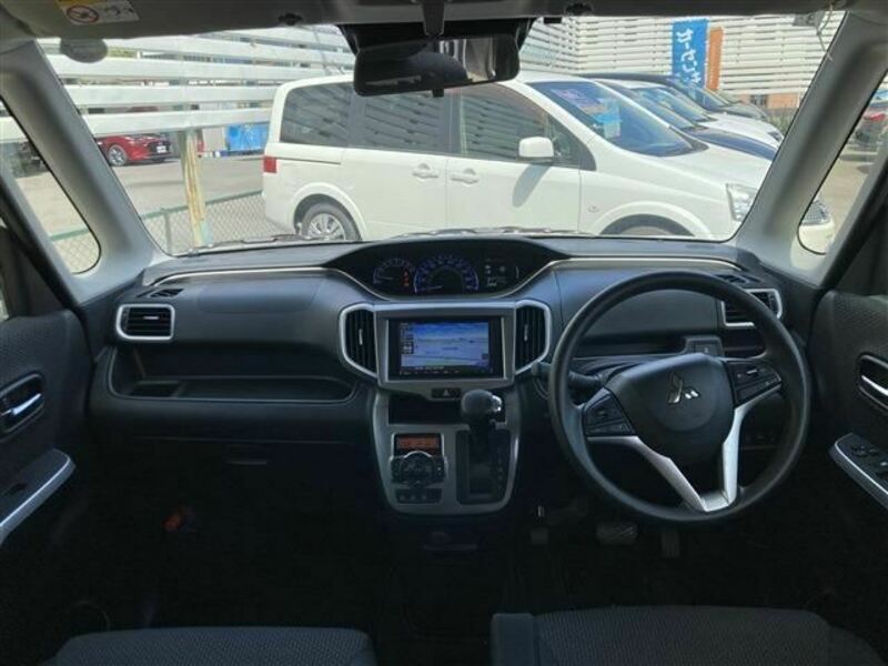 DELICA D2
