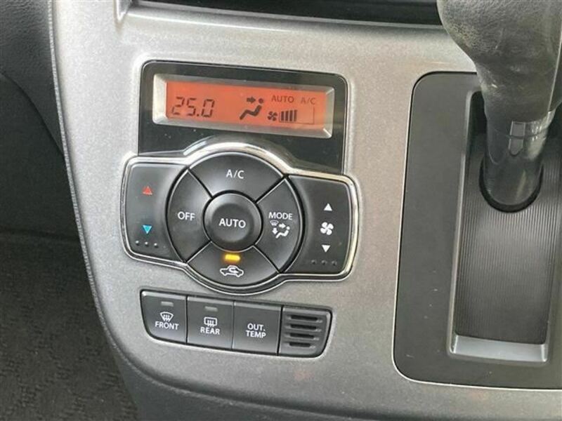 DELICA D2