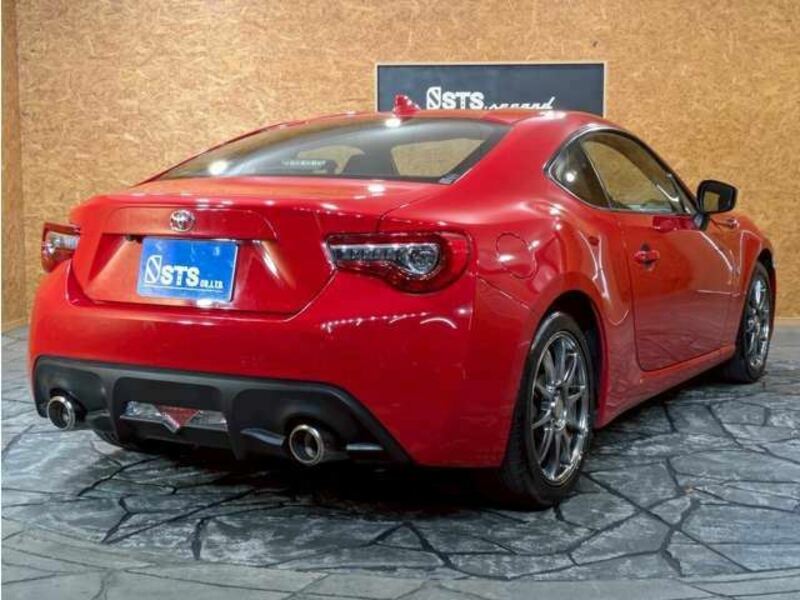86