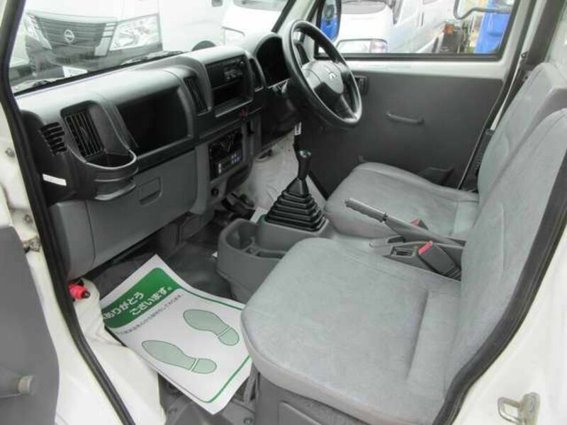 MINICAB TRUCK