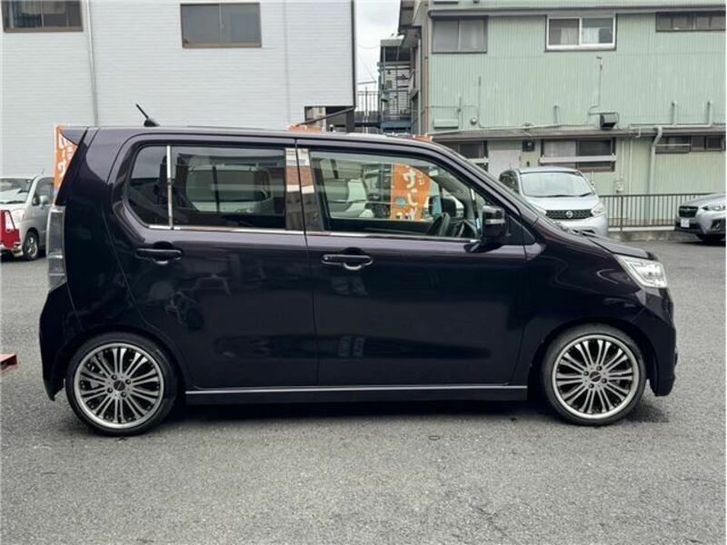 WAGON R-16