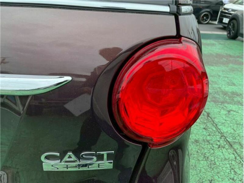 CAST