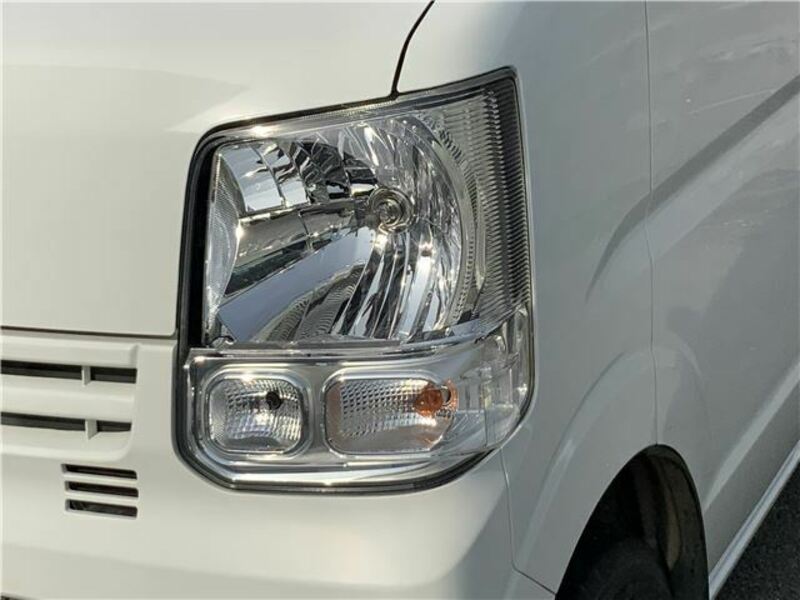 MINICAB VAN