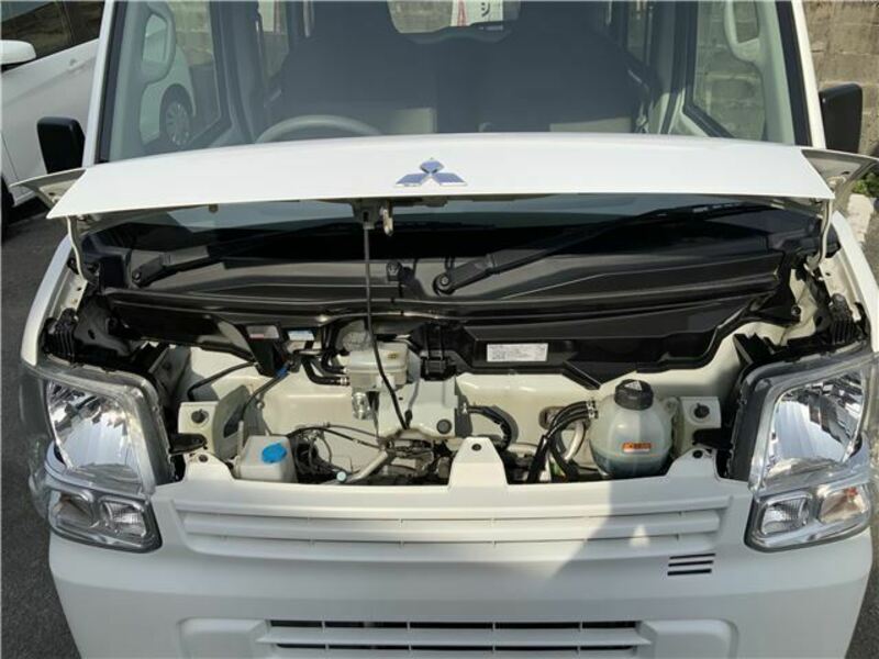 MINICAB VAN