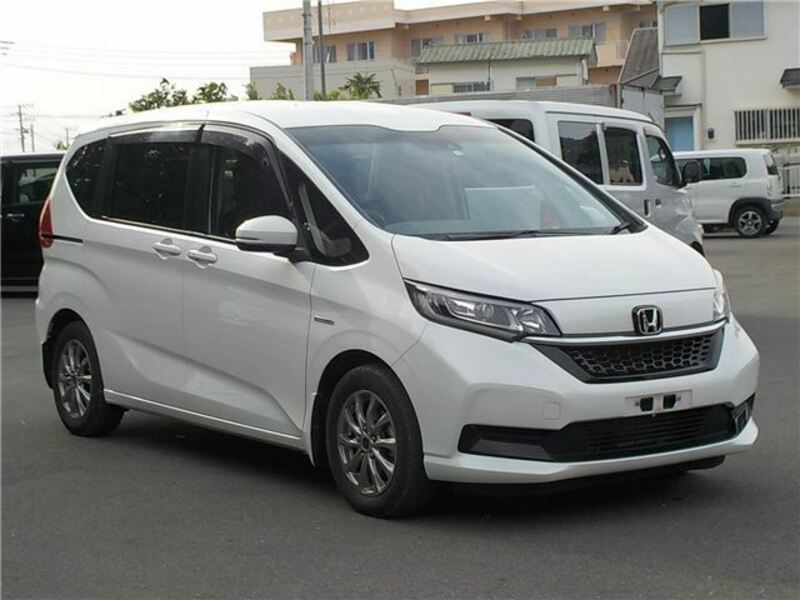 HONDA　FREED