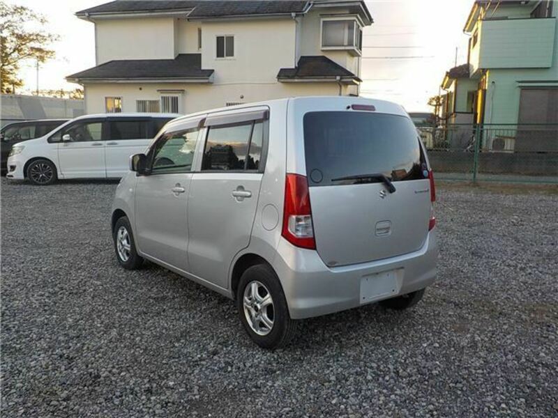 WAGON R-1